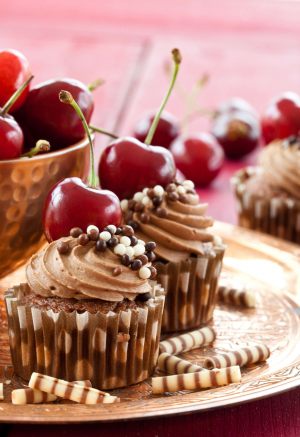 chocolate-cupcake-2021-08-26-15-33-57-utc-scaled